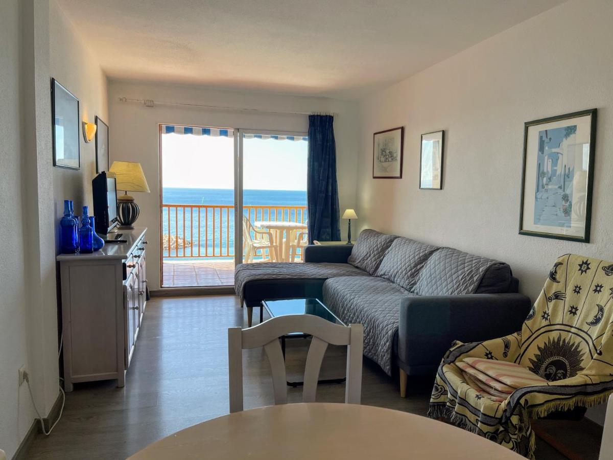 Sunrise Beachfront Apartment By The Marina Altea Bagian luar foto